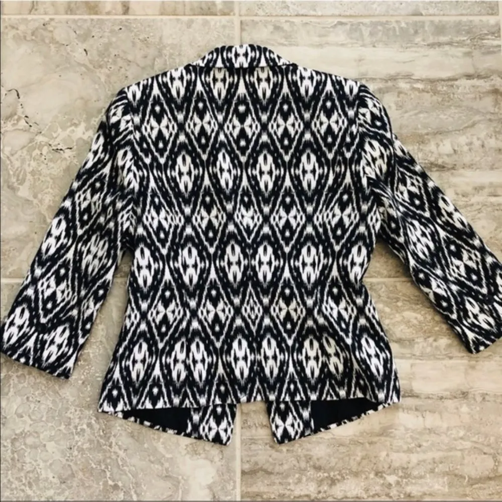 Classiques Entier Black & White Blazer MSRP $359 - Image 4