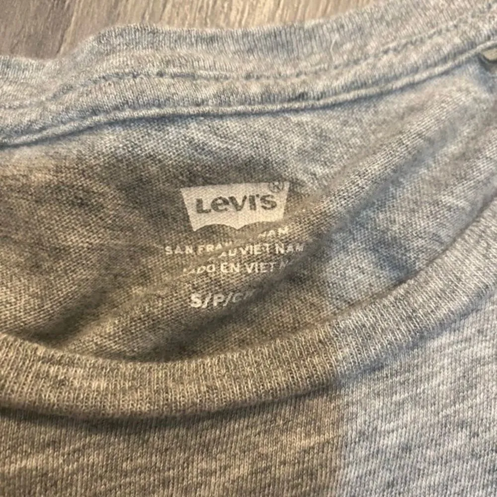 Levi’s tee  - Image 3