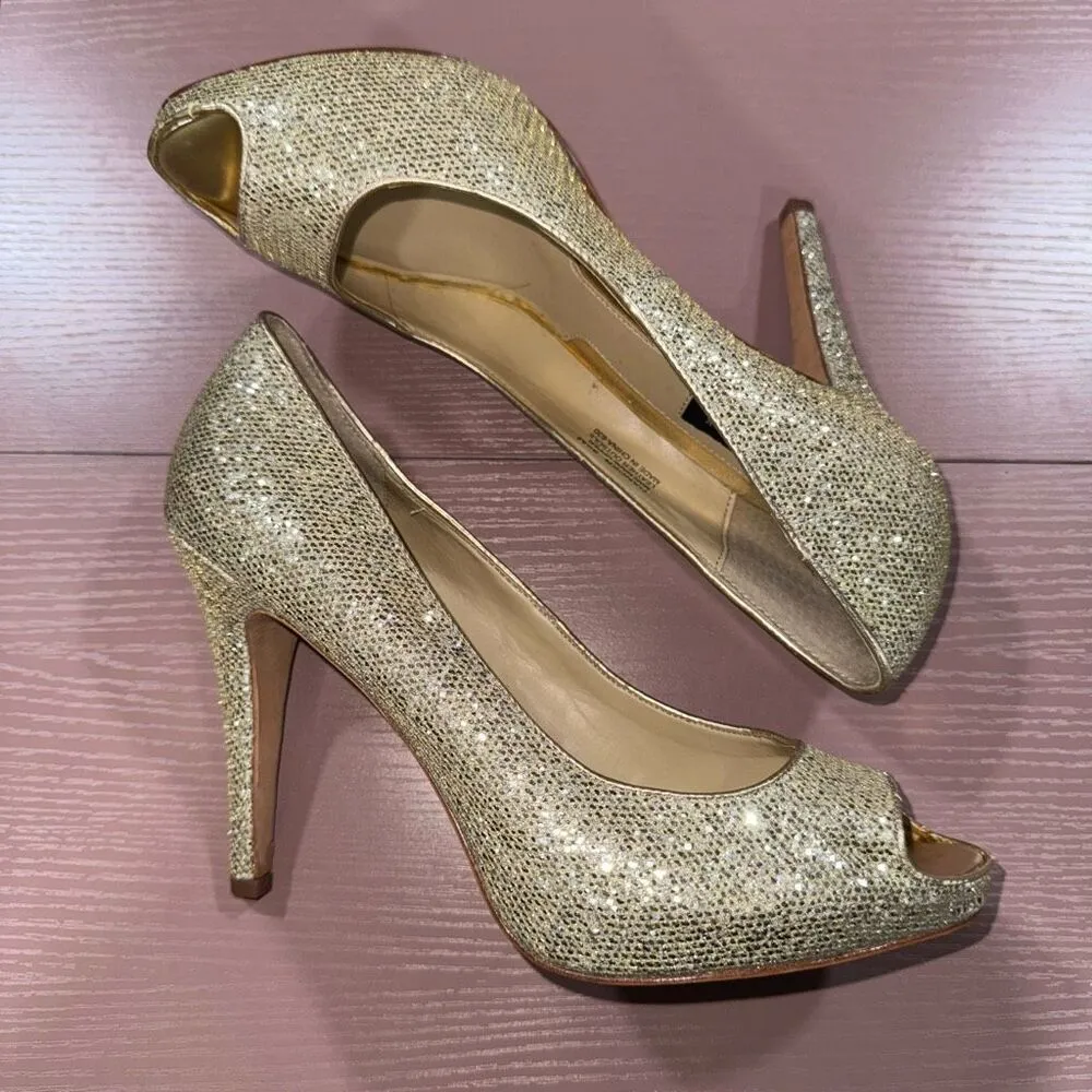 White House Black Market Dancer 8.5 gold sparkle platform stilettos - Image 2
