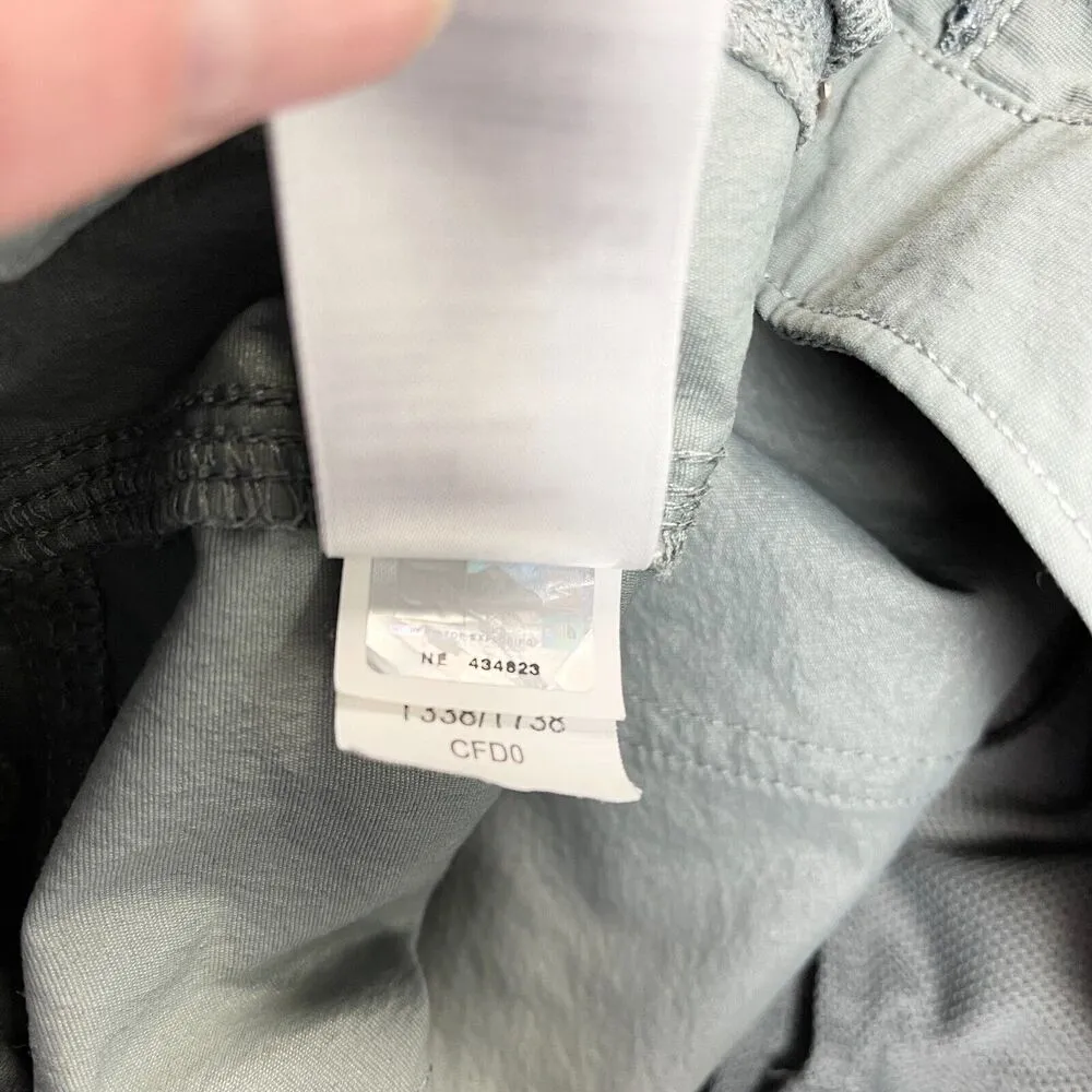 The North Face Convertible Hiking Pants Womens 12 Short Cargo Outdoor Gorpcore - Image 12