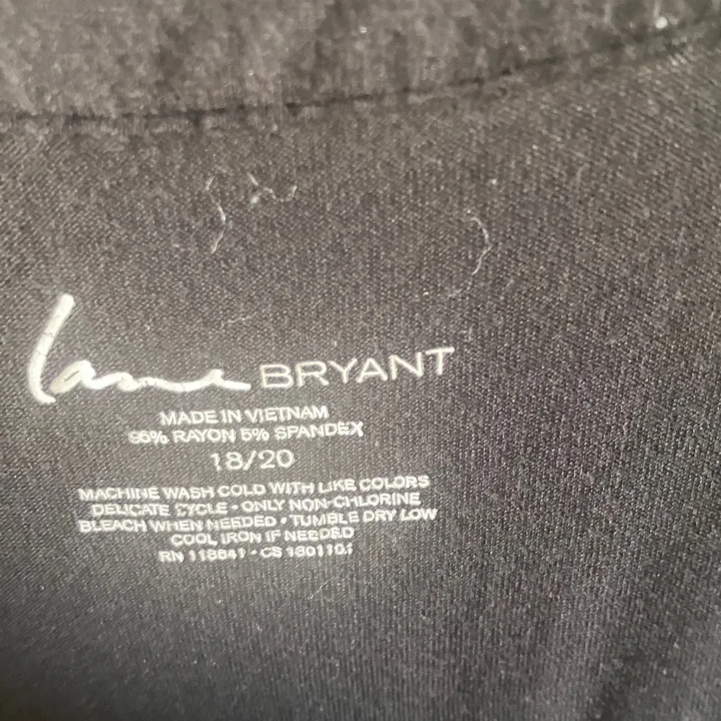 FINAL MARKDOWN Lane Bryant Black Ruffle Tank Top 18/20 - Image 3