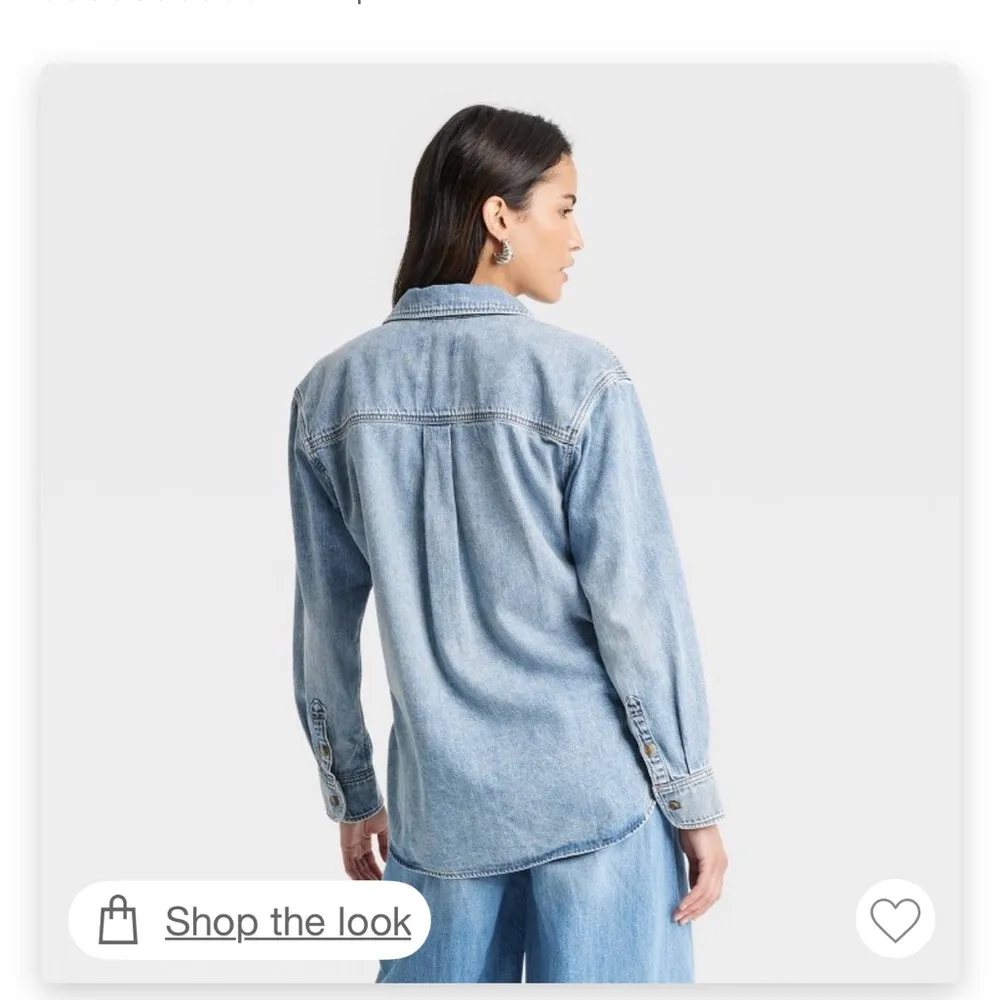 Universal Threads Universal Thread Oversized Button-Down Denim Shirt Medium Wash Size Small - Image 5