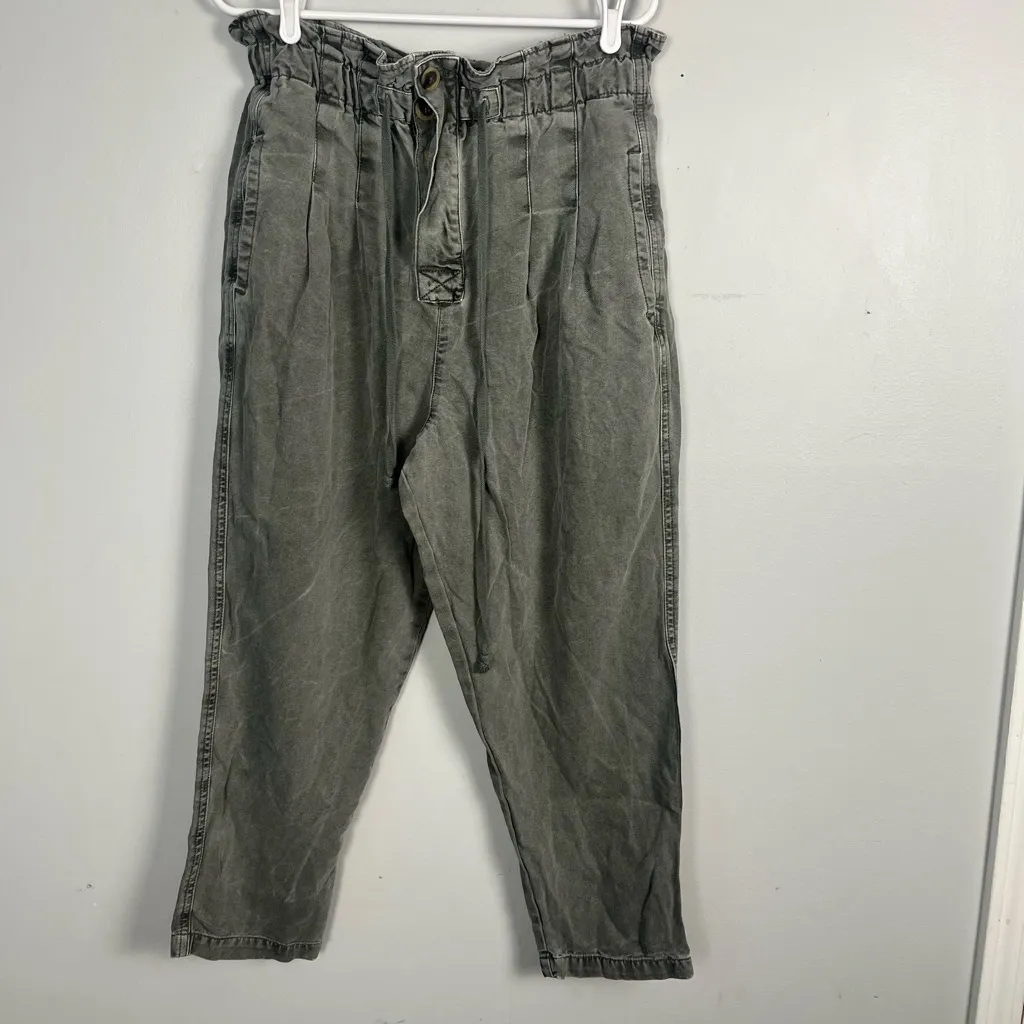Free people Margate Pleated Trouser green size medium - Image 2