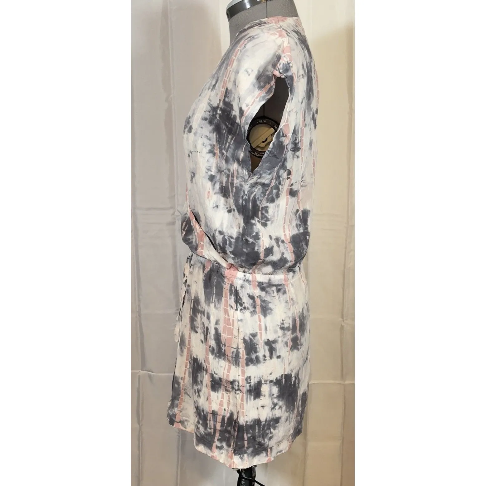 Chaser Womens Small 100% Silk Gray Pink White Tie Dye Casual Mini Dress Cinch - Image 3