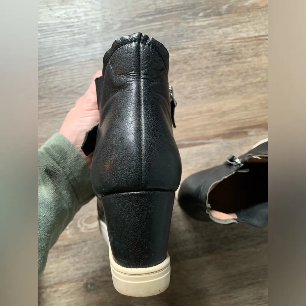L.Paolo Black Heeled Wedge Booties 8 - Image 6