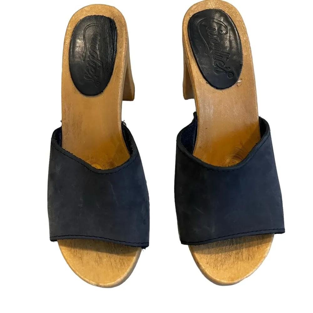 Vintage Candies 1980's Demi Blue Suede High Heel Slide  Sandals, Sz 6.5 - Image 4