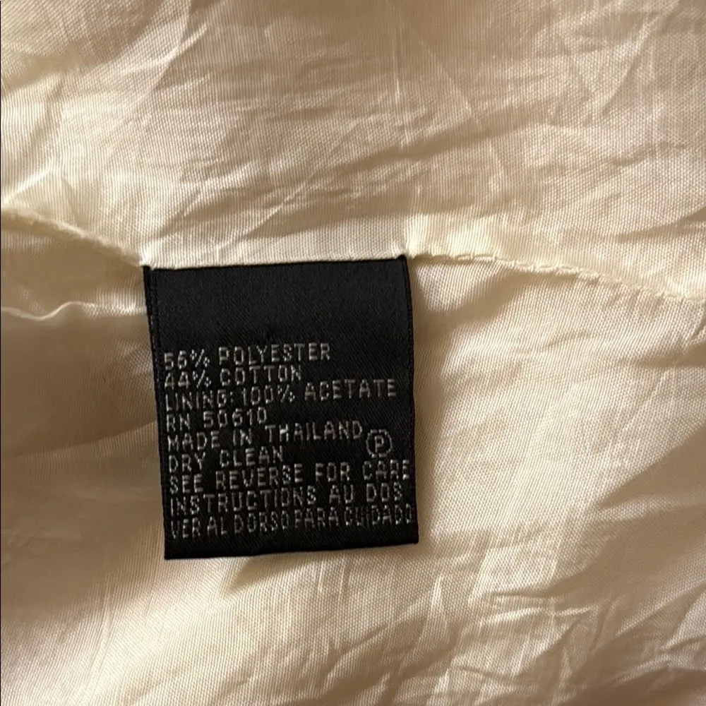 Kasper White Blazer for a Sophisticated Look - Image 4