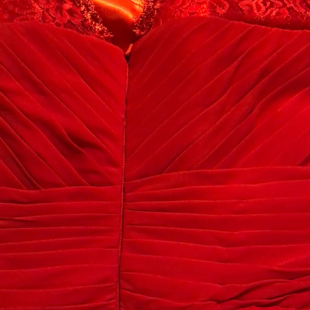 Beautiful red new dress. Long. Size XS - Image 6