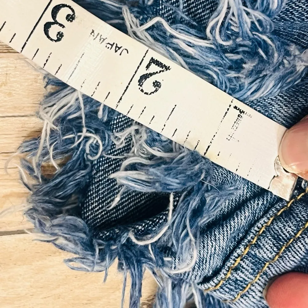 Hayden Los Angeles RUFFLE WAIST DENIM SHORT paper bag raw hem size small - Image 5