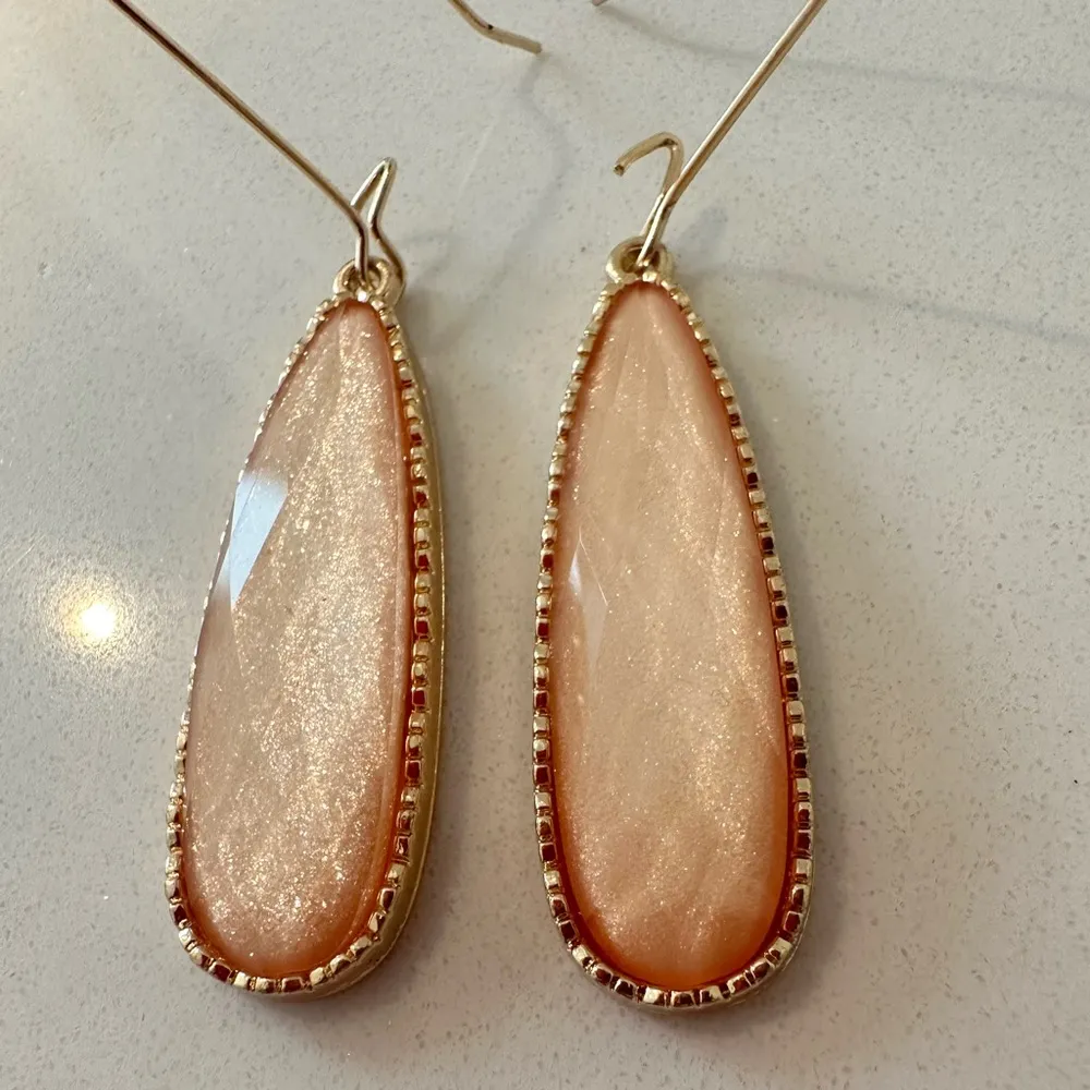 Catherine Malandrino Sparkly Gold Framed Drop Earrings Set: Cream Peach Burgundy - Image 4