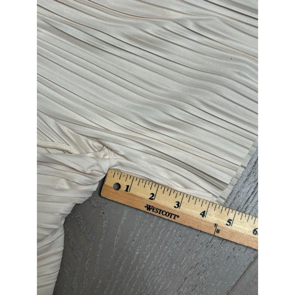 Oak + Fort Shorts Sm Beige Coastal Grandma Chic‎ Old Money Nouveau Riche Preppy Tan - Image 8