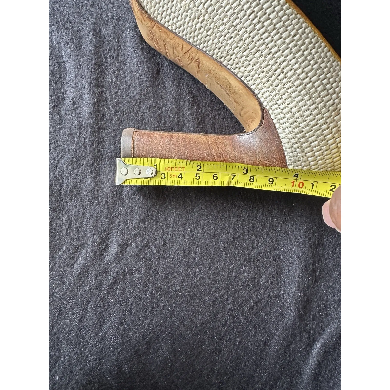 Vintage VALENTINO GARAVANI Raffia‎ Leather Cream Wood Heels Size 38.5 - Image 7