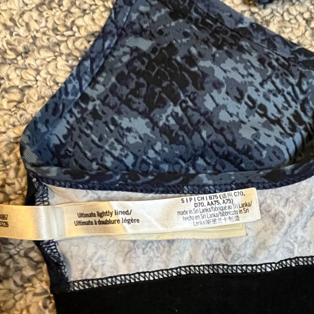 PINK Victoria’s Secret Ultimate Lightly Lined Blue Racerback Sports Bra Size S - Image 7