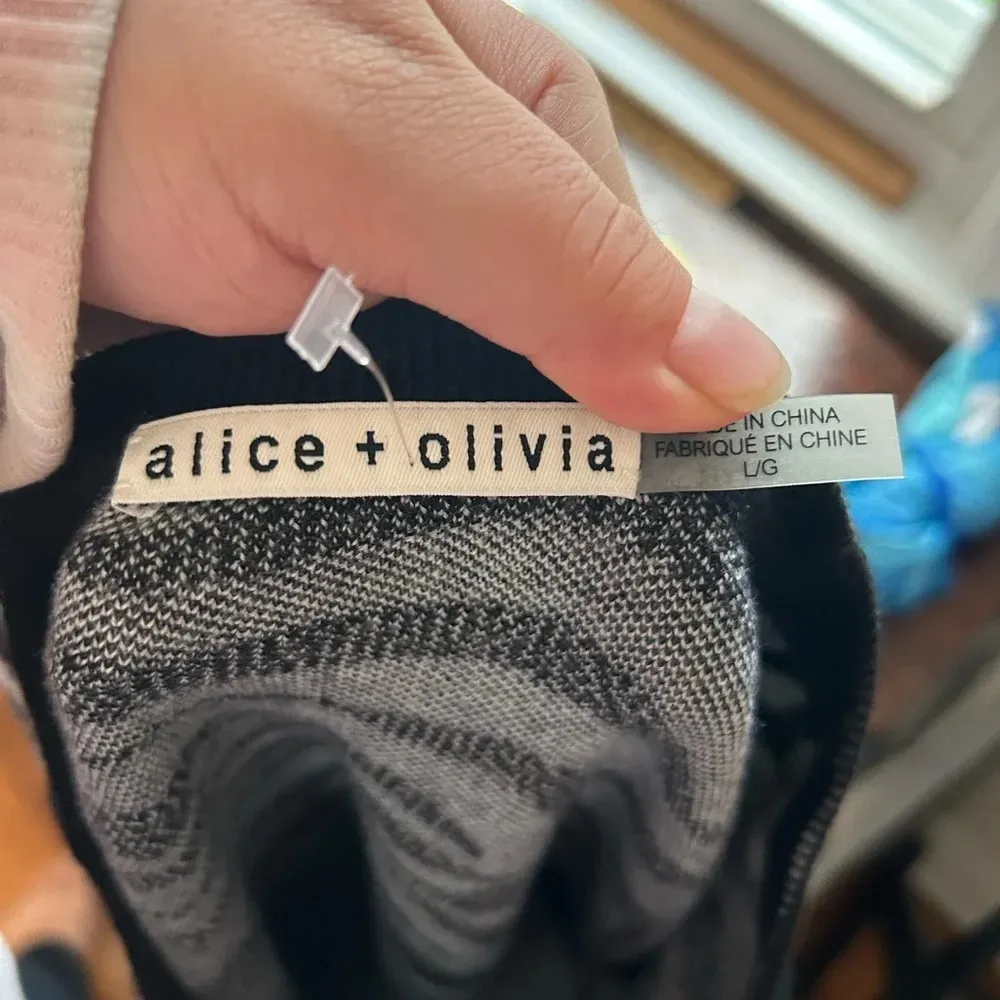 ALICE + OLIVIA ZEBRA WOOL BLEND SWEATER - Image 5