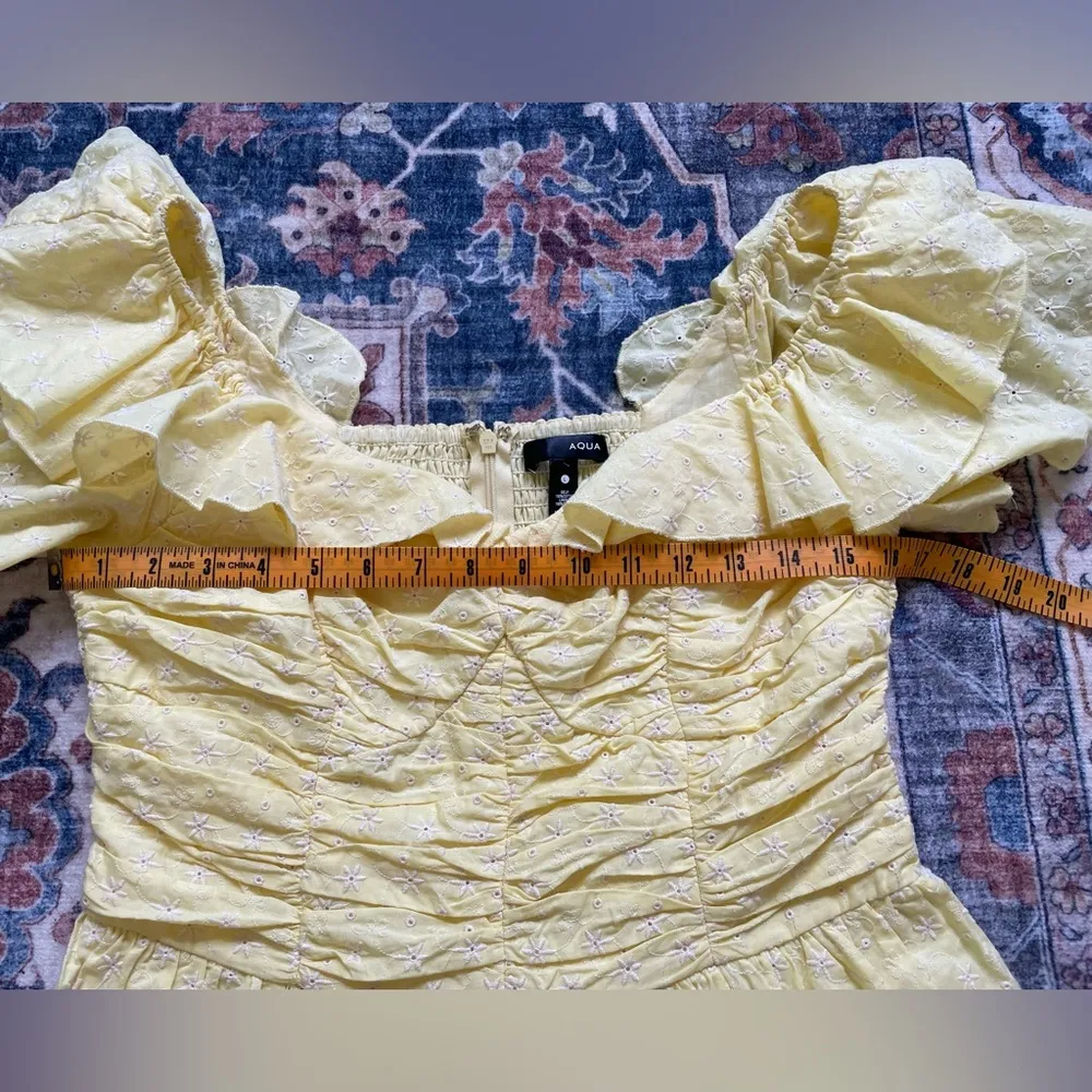 AQUA V-Neck Ruffled Eyelet Mini Dress Women's Large Yellow Short Flutter Sleeve - Image 3