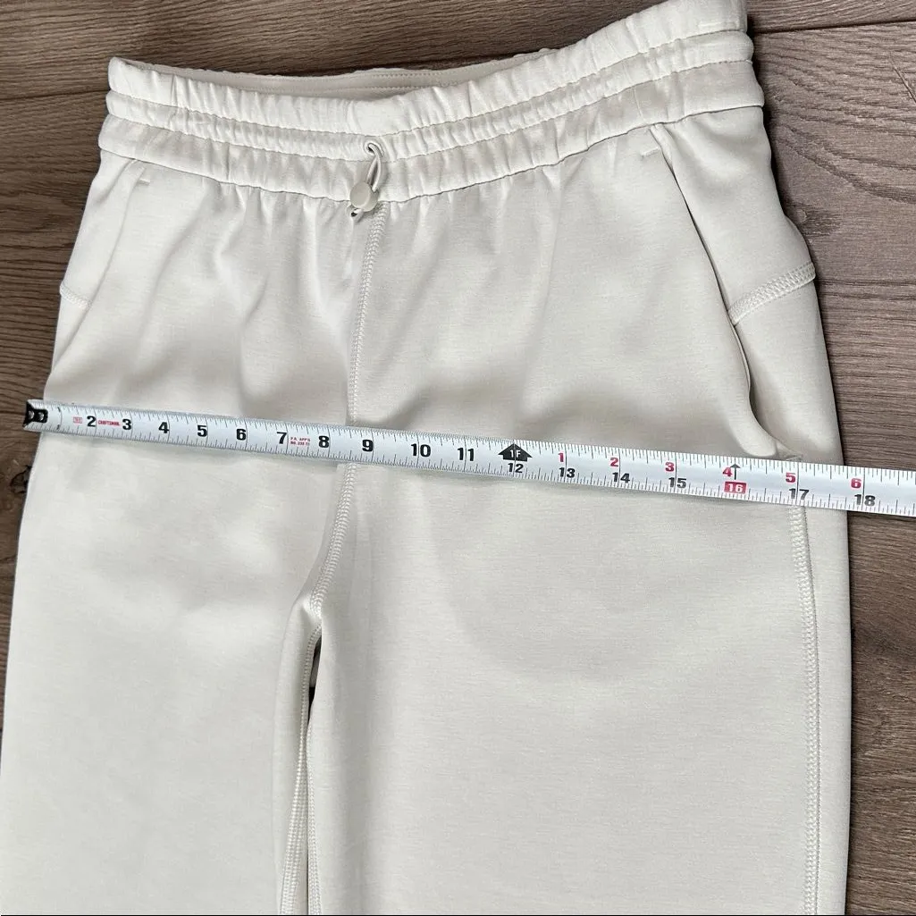 Lululemon Softstreme High-Rise Straight Leg Crop White Opal Size 6 - Image 10