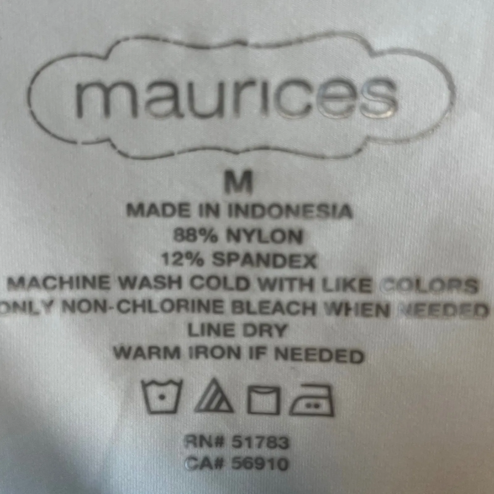 Y2K Maurices Cream Lace Trim Camisole Size Medium Nylon Spandex Layering - Image 7