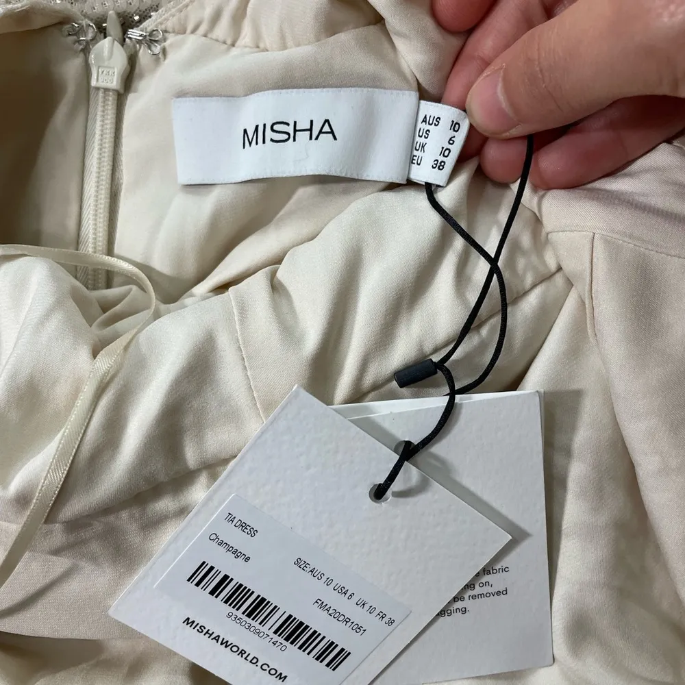 NWT Misha Collection Tia Halter Beaded Sequins Sparkly Plunging Neck Dress Sz 6 - Image 13