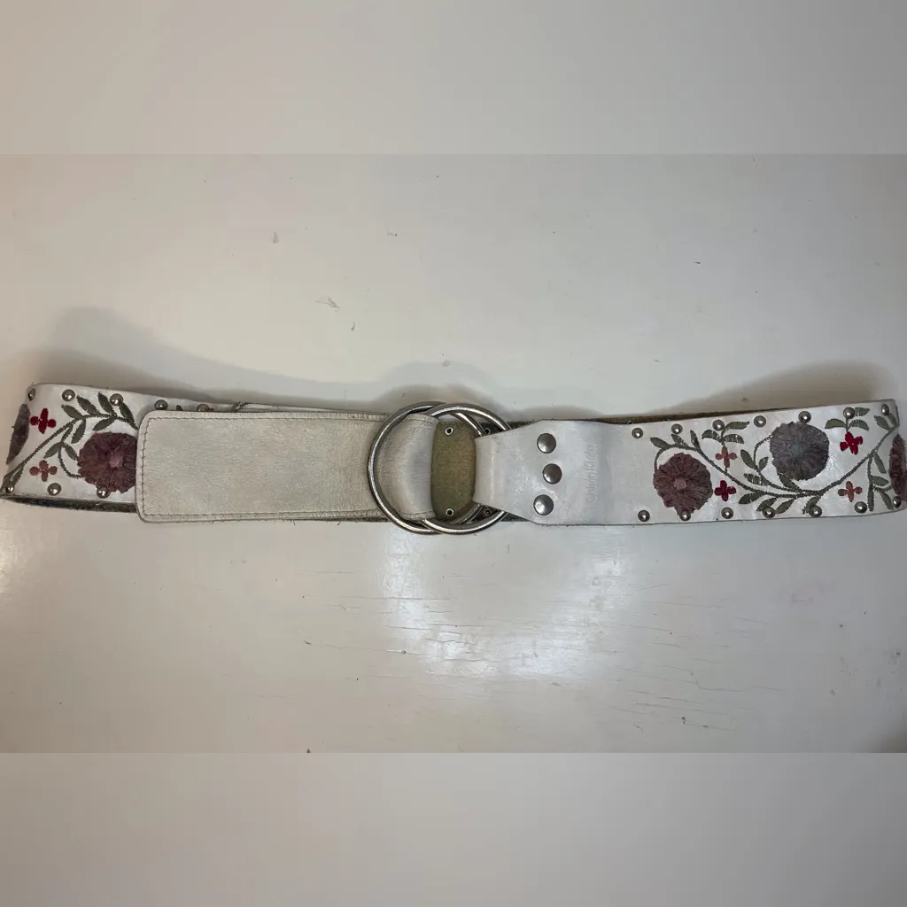 Calvin Klein Y2K Boho Floral Embroidered White Genuine‎ Leather Belt Size M - Image 4