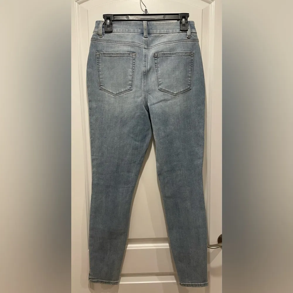 Maurices  Women's Blue jeggings Jeans size M - Image 4