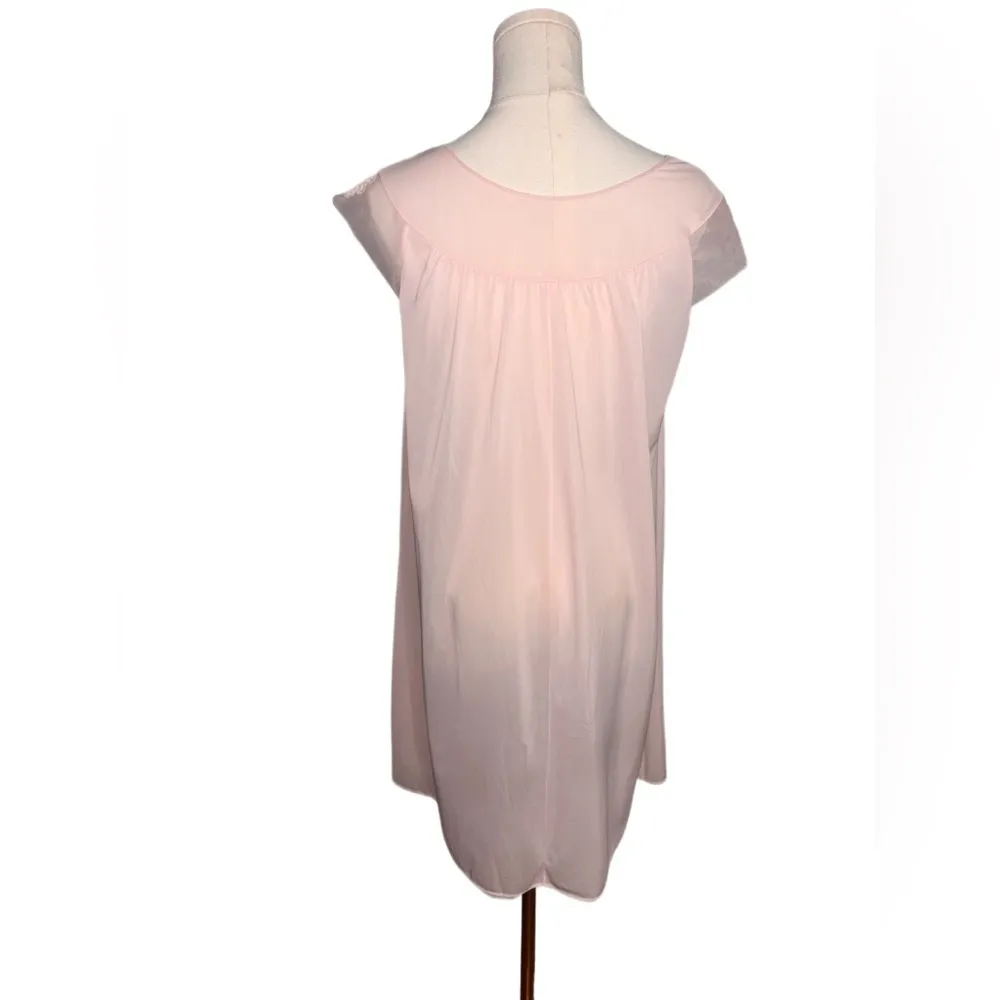 Vintage Pink Shadow line Nightgown Sz. Small - Image 2
