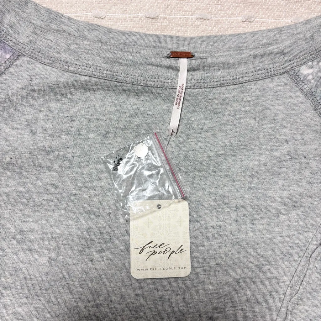 Free People Shine Me Out Top‎ Embellished Sleeve Pullover Open Back Large L NEW - Image 14