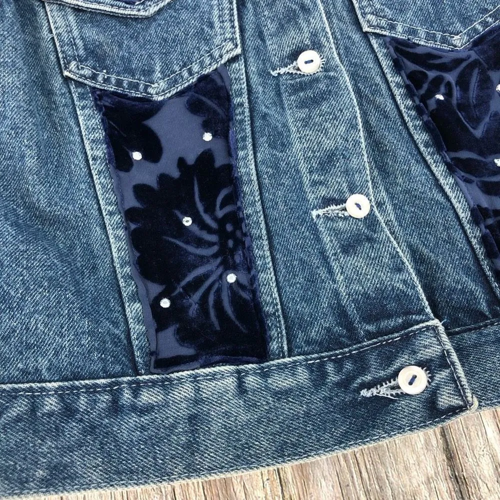 90’s Vintage Denim Floral Burnout Rhinestone Button Front Collared Vest Small Blue - Image 5