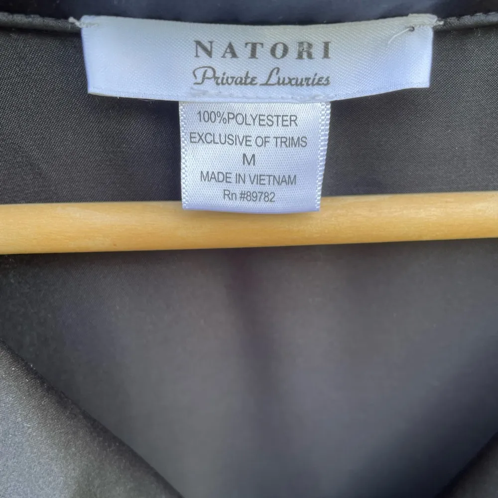 Natori Satin Sleep Shirt White Trim Black Pajama Nightgown Size Medium EUC - Image 4