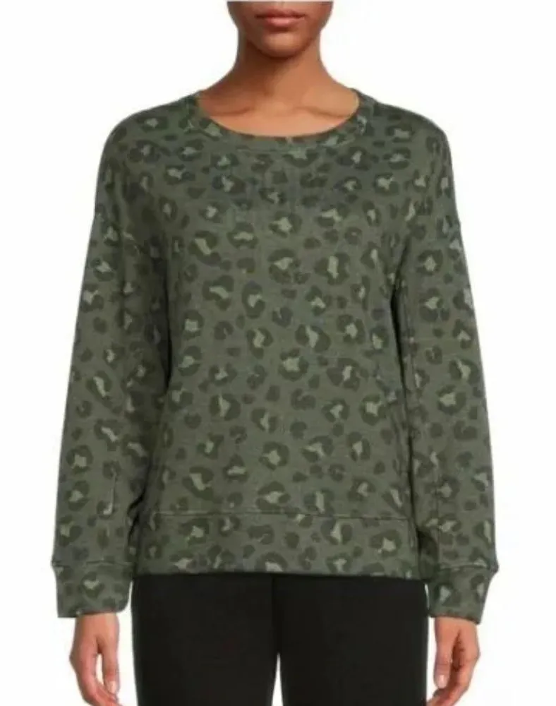 Secret Treasures Cheetah Print Crewneck Sweatshirt. Size Small Green NWT - Image 1
