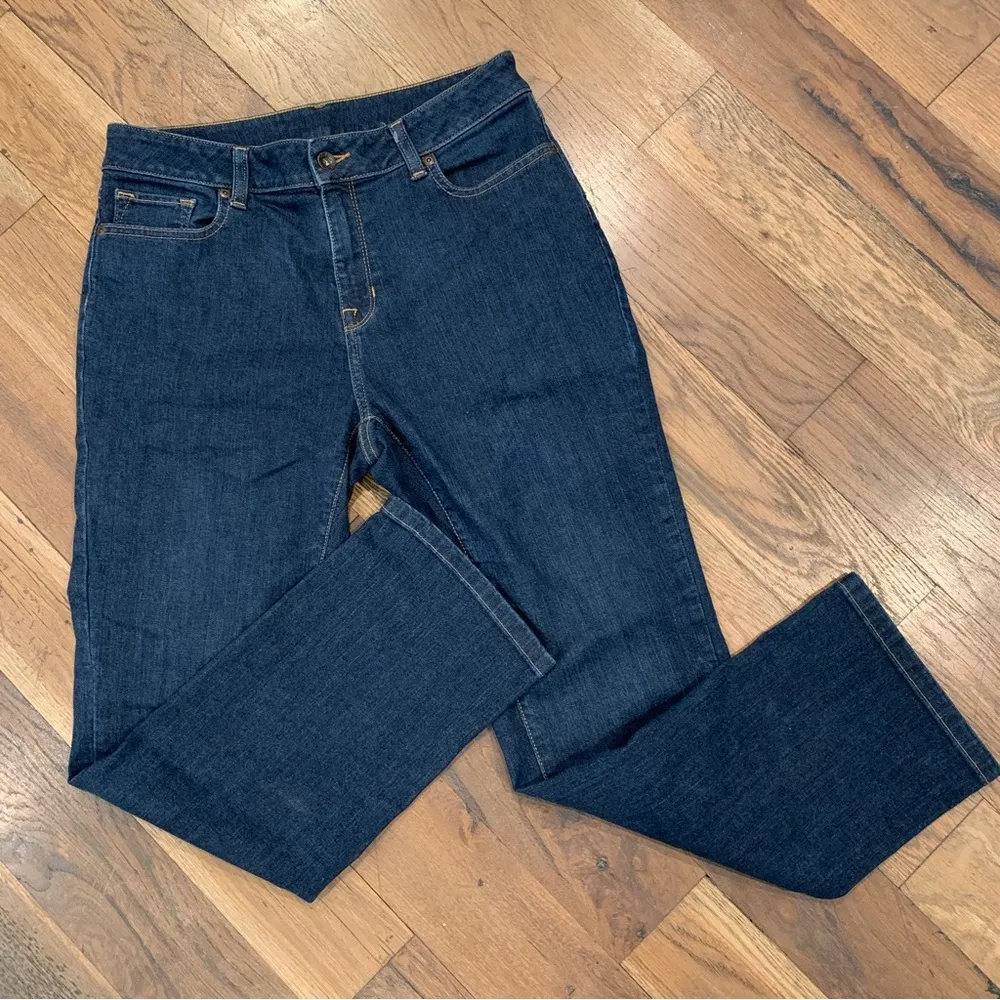 L.L Bean Womans Classic Fit Jeans Size 10 Blue - Image 2