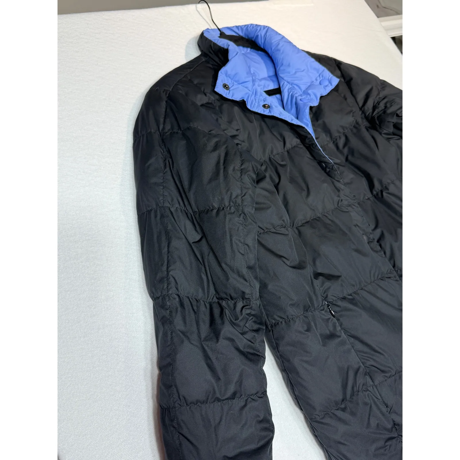 Lands End‎ Black Puffer Coat Reversible Light Blue Petite Small - Image 8