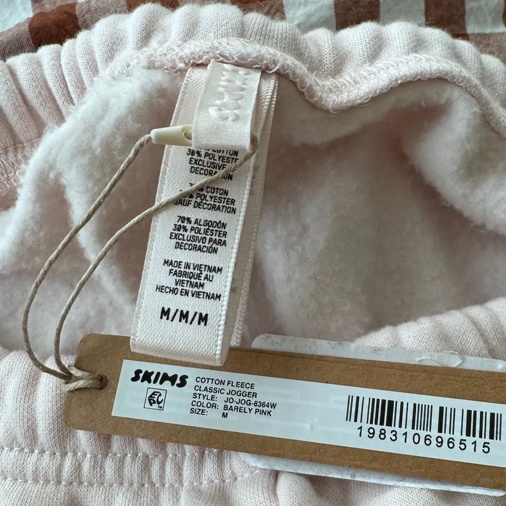 Skims Cotton Fleece Classic Jogger in Barely Pink, Size Medium - Image 5