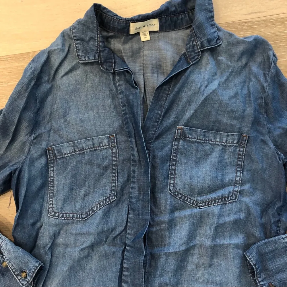 cloth & stone chambray button down top - Image 2