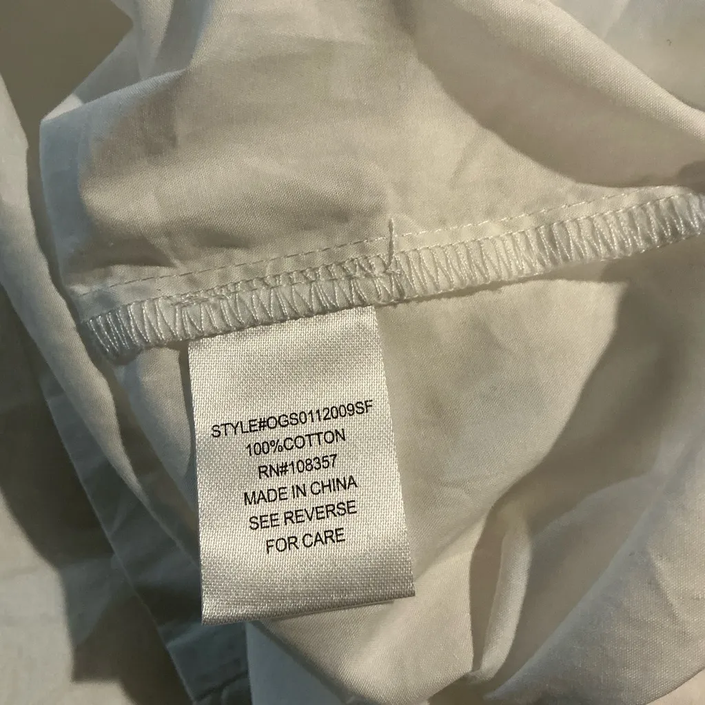 Design History 100% Cotton White Button-Up Blouse Knit Shoulder Size Large - Image 10