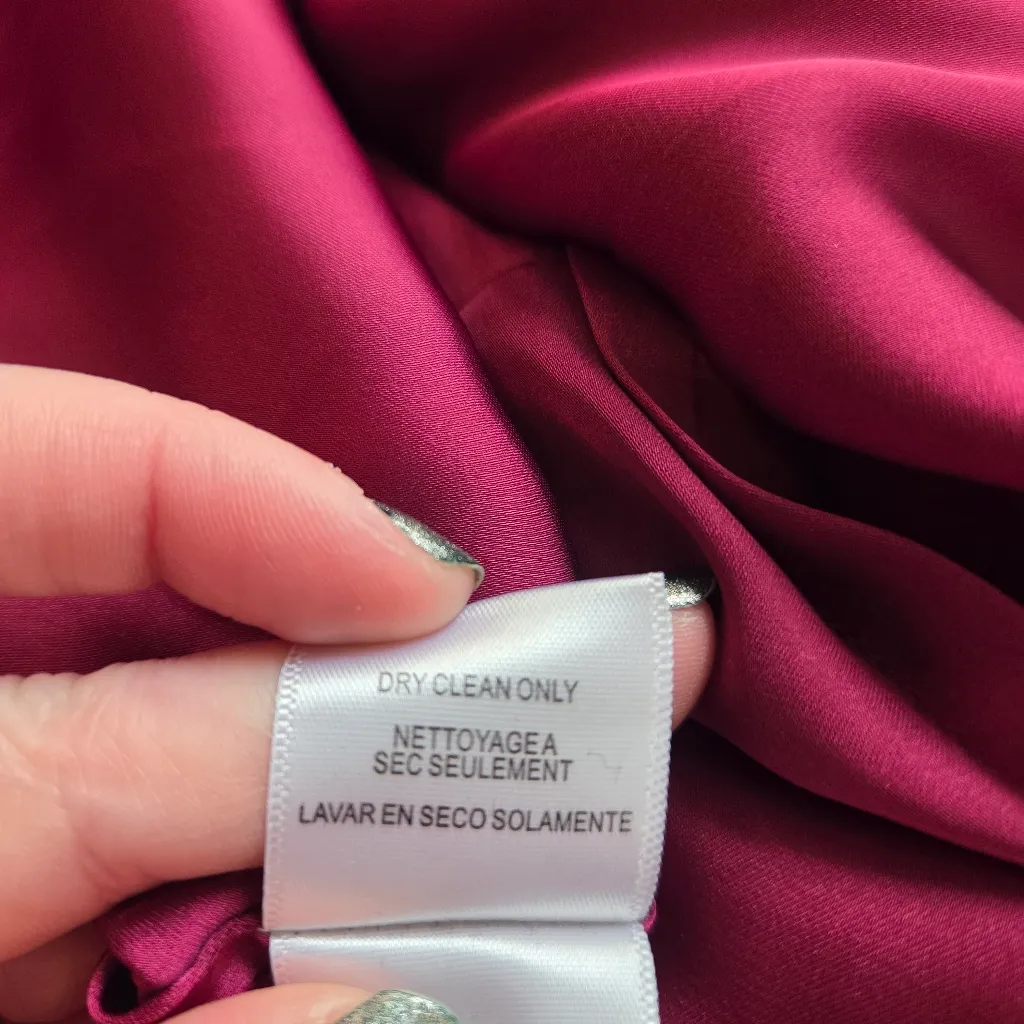 BCBGMaxAzria Magenta Silk Blouse - Image 10