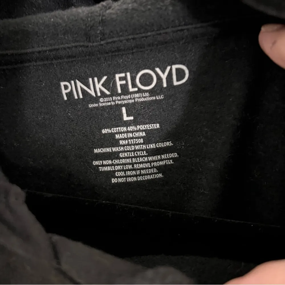 Pink Floyd Black Graphic Hoodie Sweater Cropped Frayed Hem Large Music Cozy - Image 4