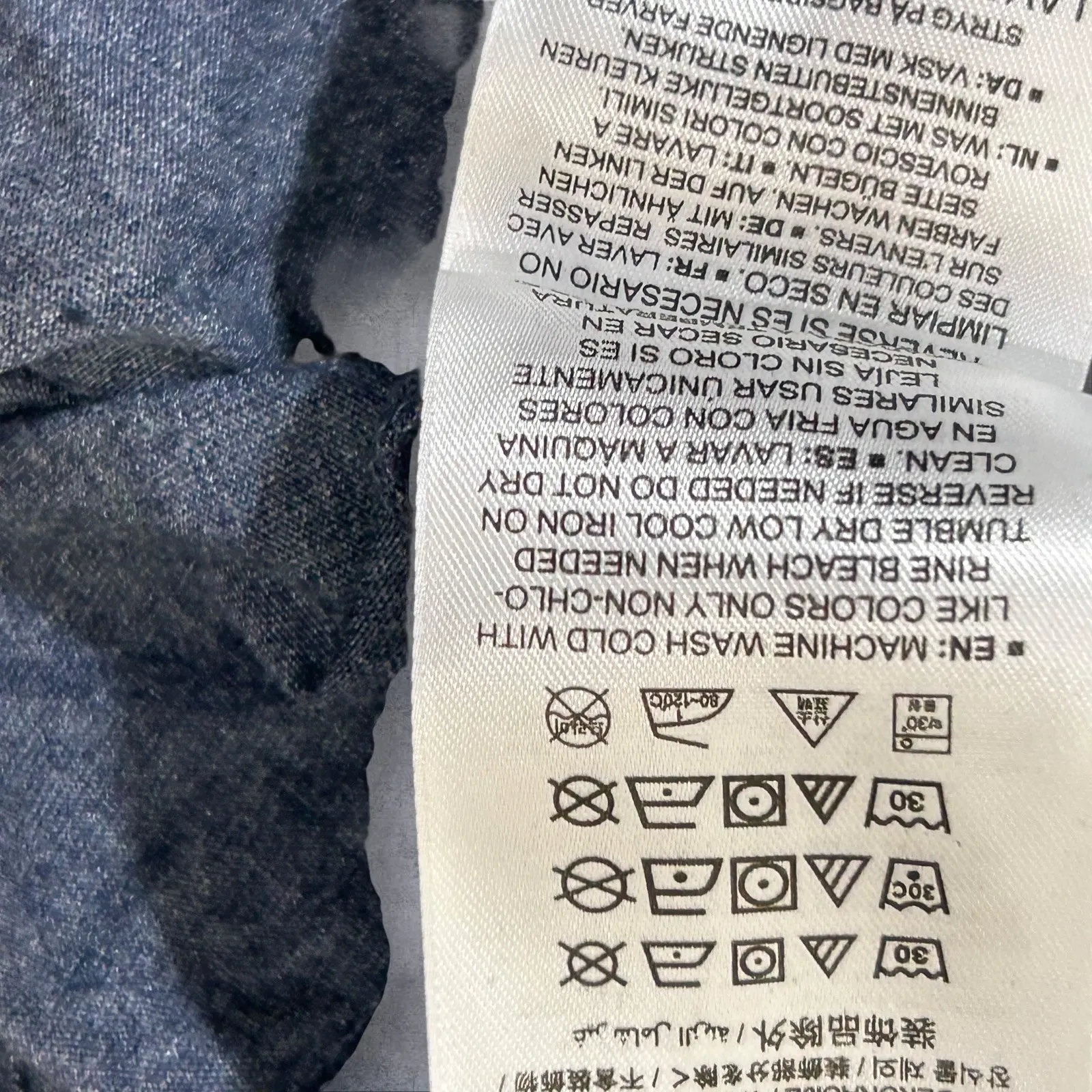 NDenver Broncos NFL Team Apparel V Neck T Shirt Womens M Gray Short Sleeve - Image 7