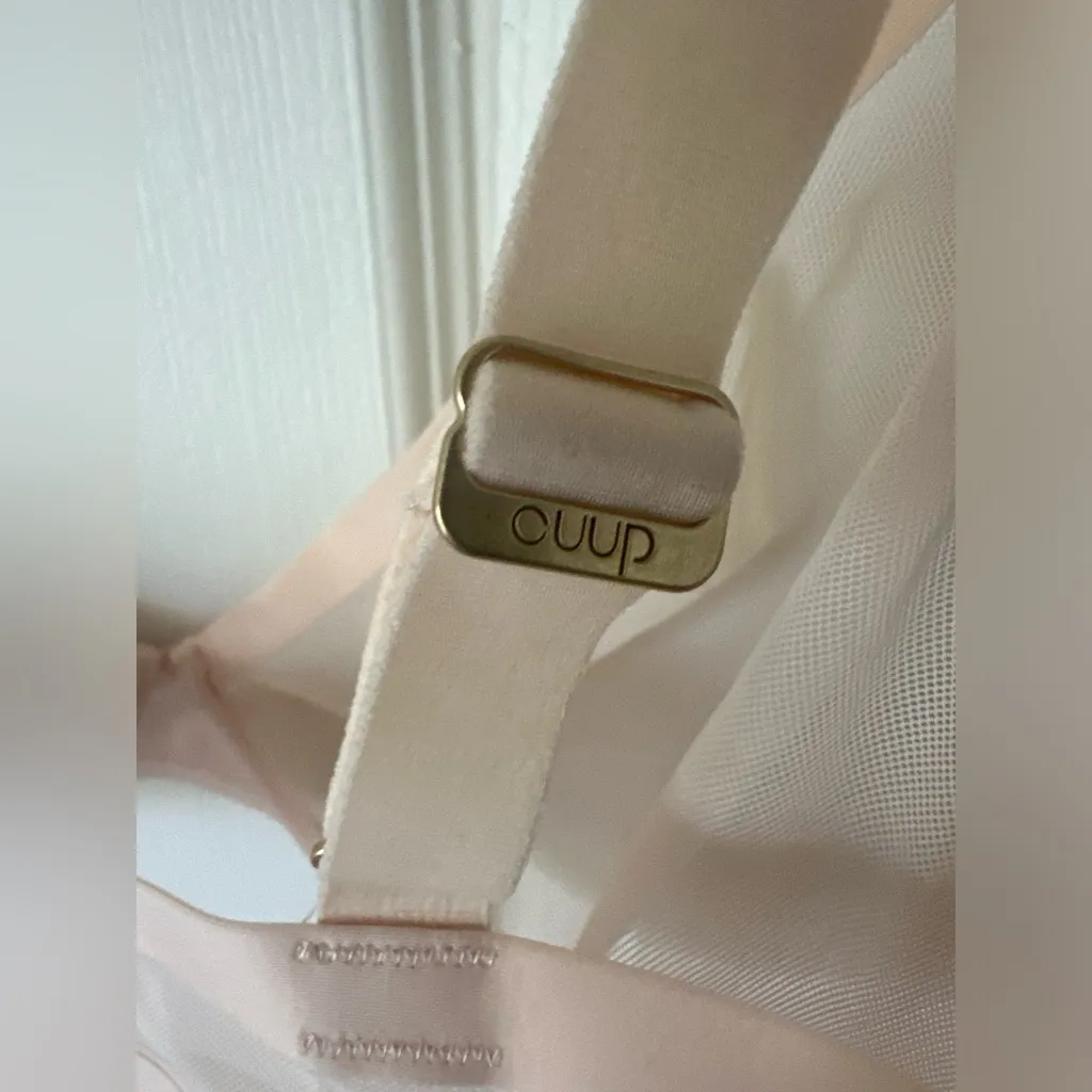 CUUP THE PLUNGE Cream Sheer bra. Size undefined - Image 8