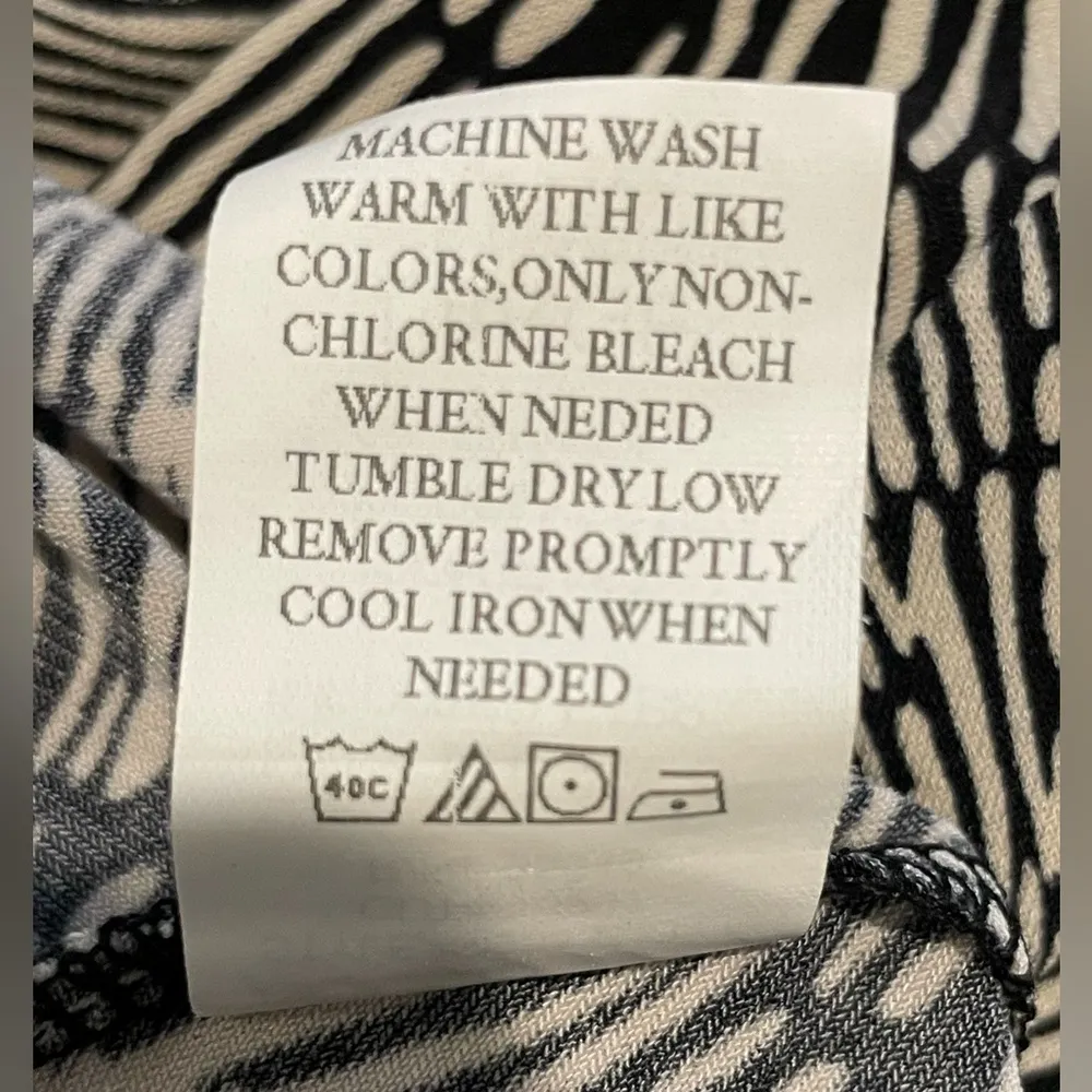 John Paul Richard Short Sleeve Tie Front Floral Maxi Dress Black & White Large - Image 8