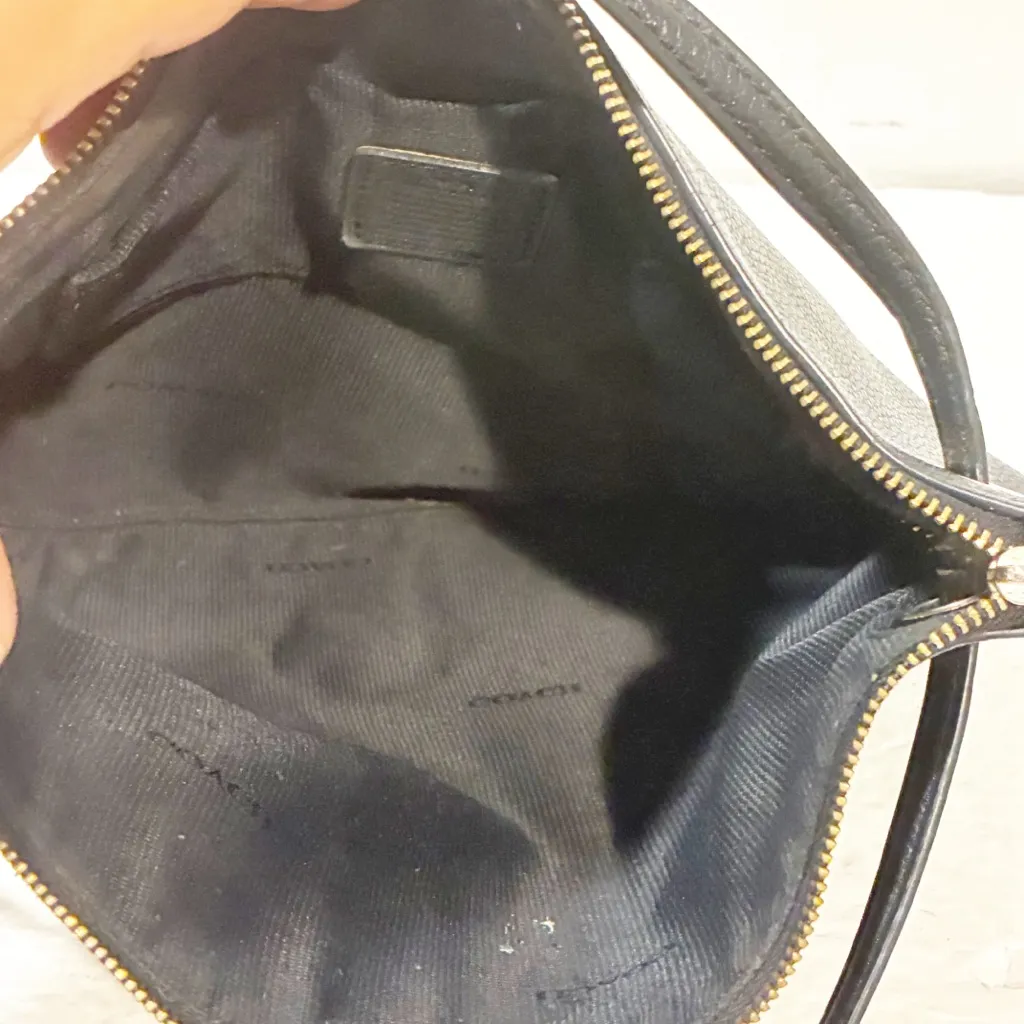 COACH Convertible Crossbody in Black Pebble Leather Chain‎ Link - Image 6