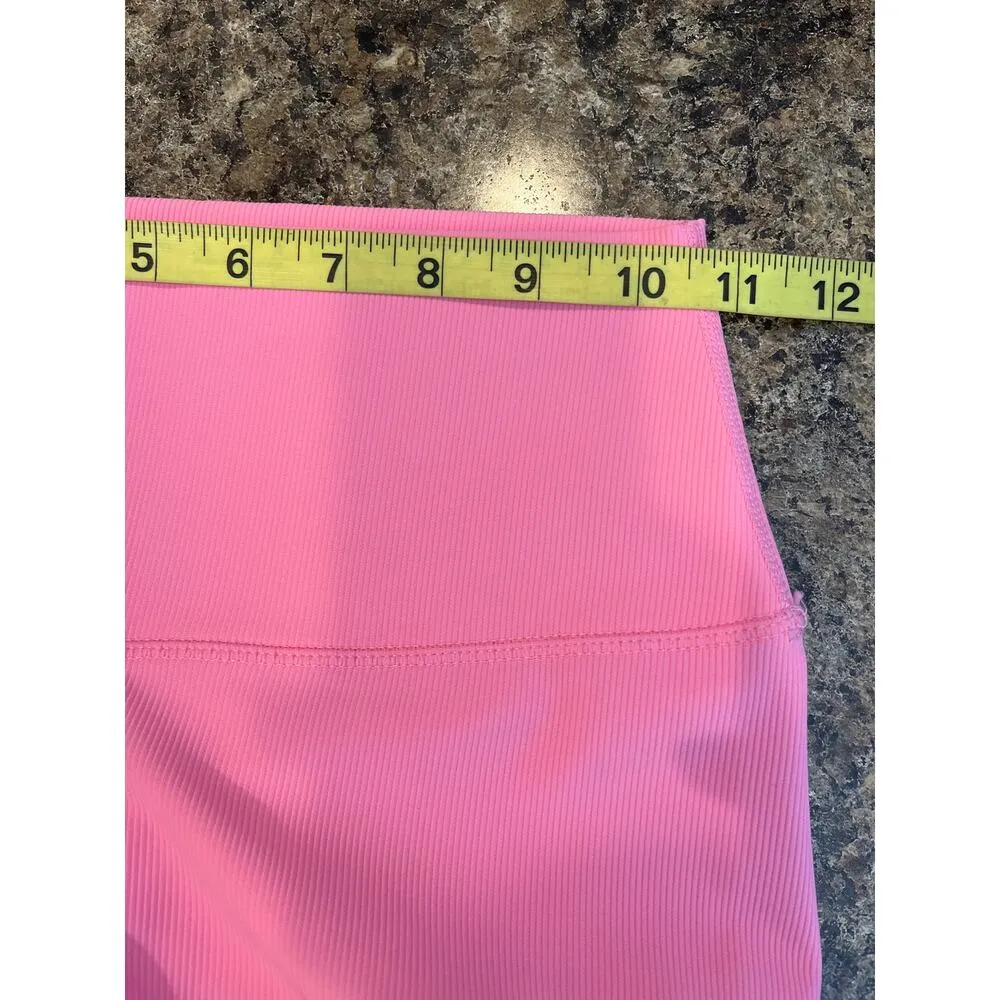 Wilo Bubble Gum Pink Leggings Size Small - Image 5