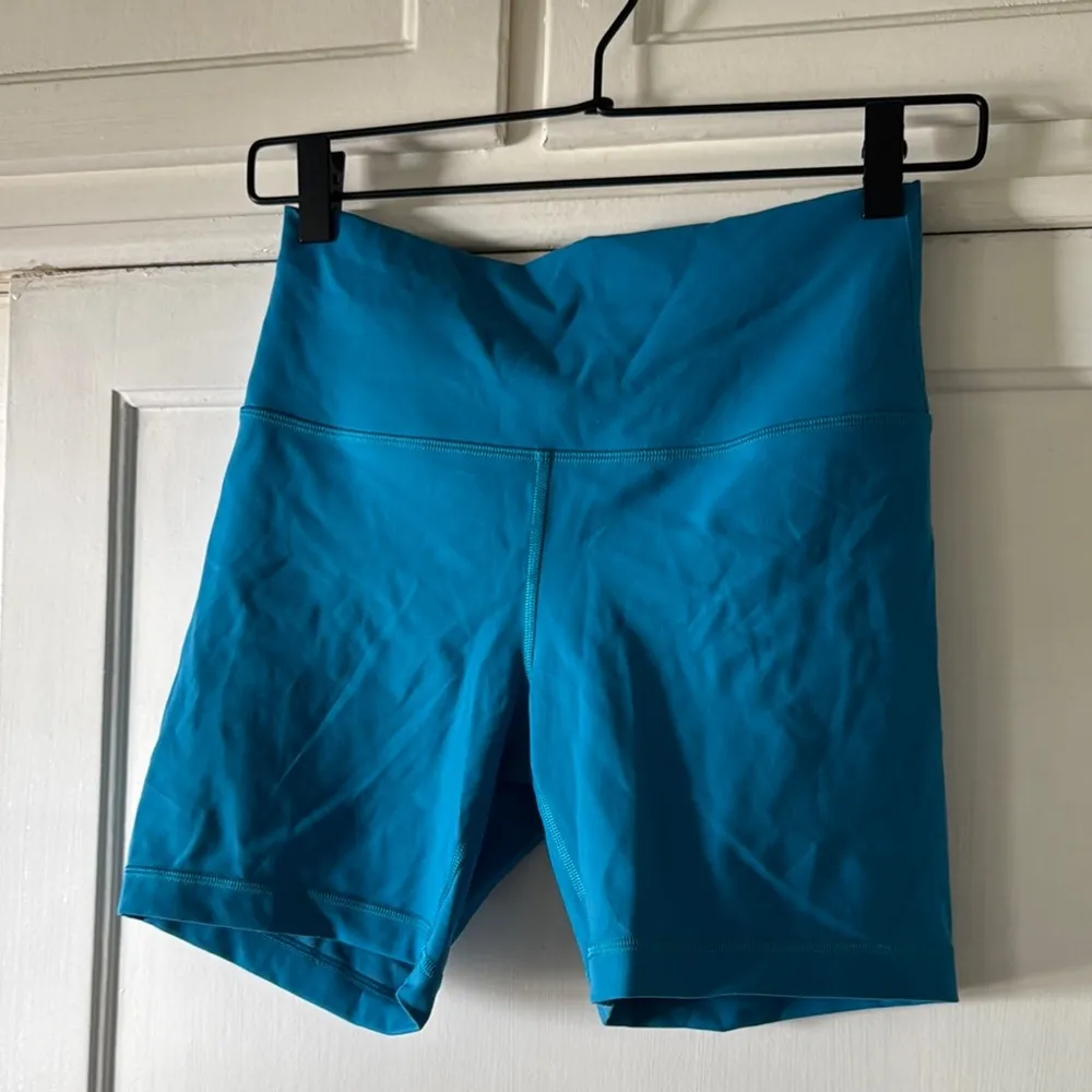 Lululemon Wunder Train High-Rise Short 6" - Image 3