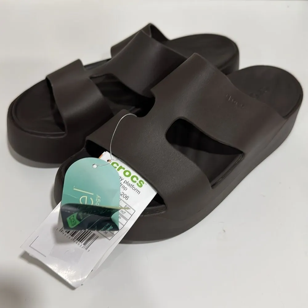 CROCS Getaway Platform h-strap NWT - Image 2