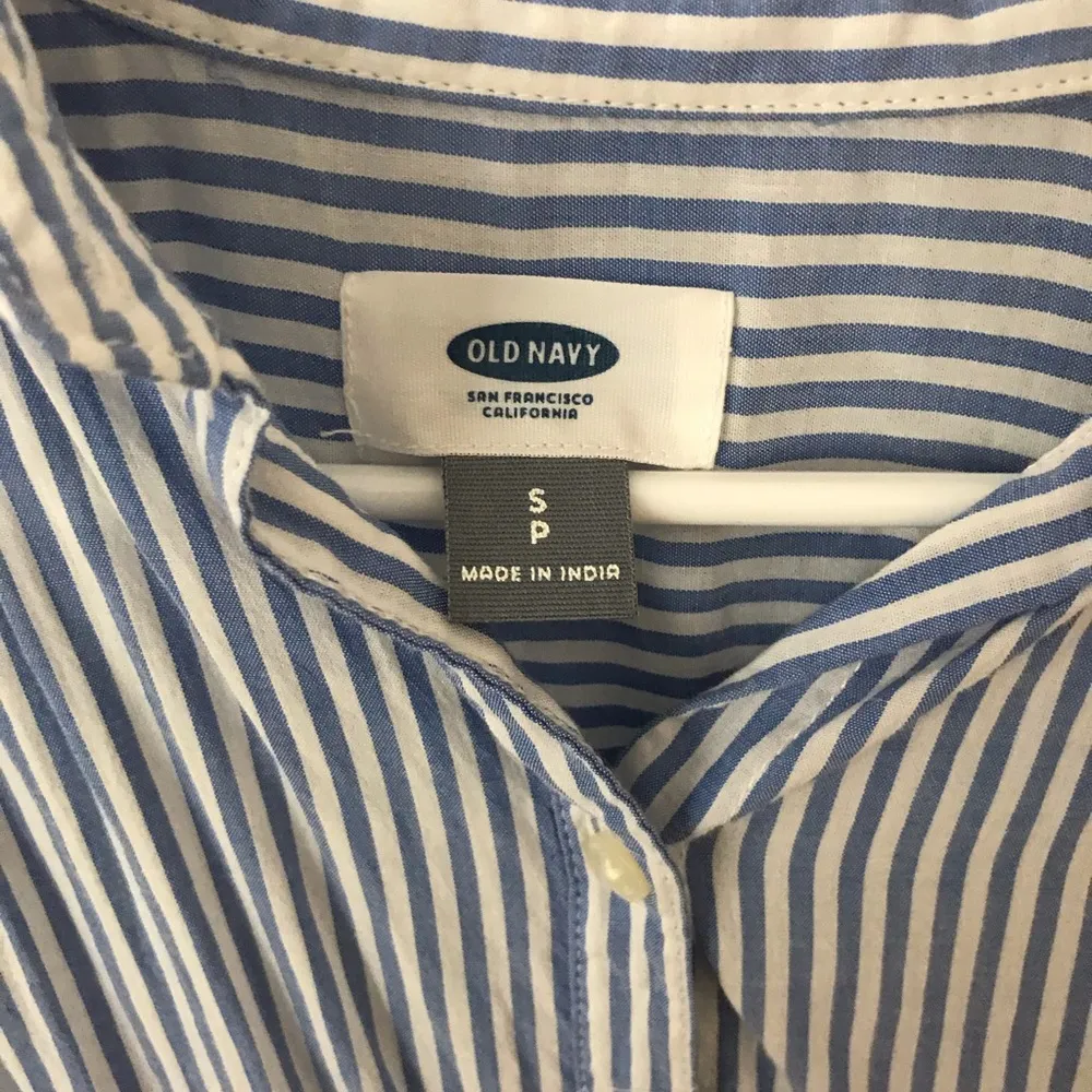 Old Navy Striped Button Shirt - Image 4