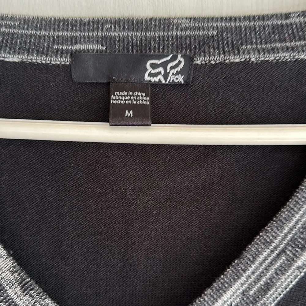 Women Fox’s v neck sweater​​ Black Size M - Image 3