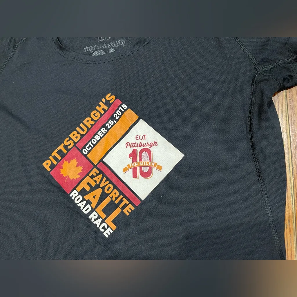 The North Face Black Graphic Tee - Image 2