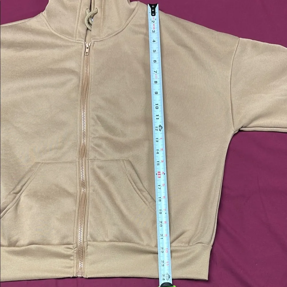 SHEIN Beige Hoodie Jacket - Image 6