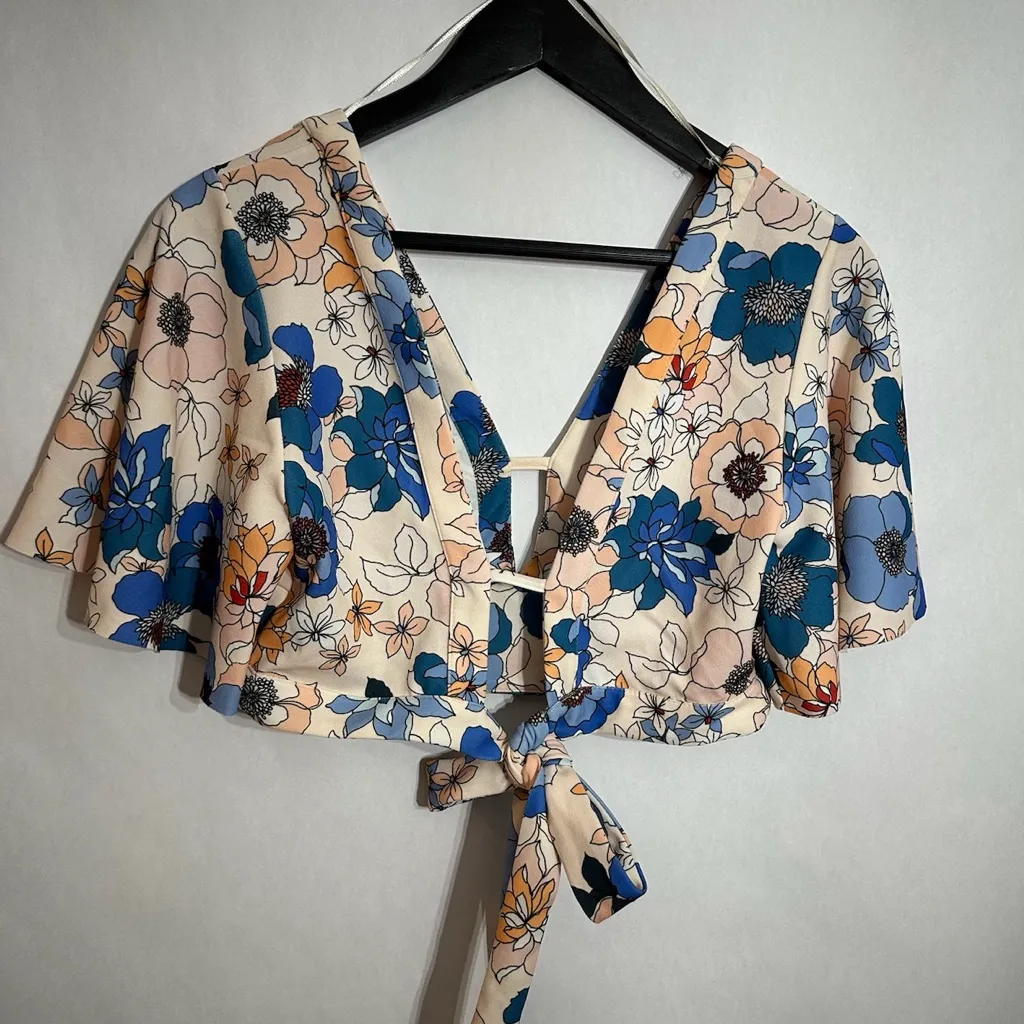 Zara Floral Tie Crop Top Blue Peach Print Flutter Sleeve Medium Blogger Fav - Image 11
