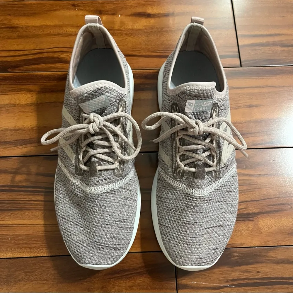 NEW BALANCE FUELCORE COAST V4 RUNNING SHOE WOMEN SZ 10 - Image 2