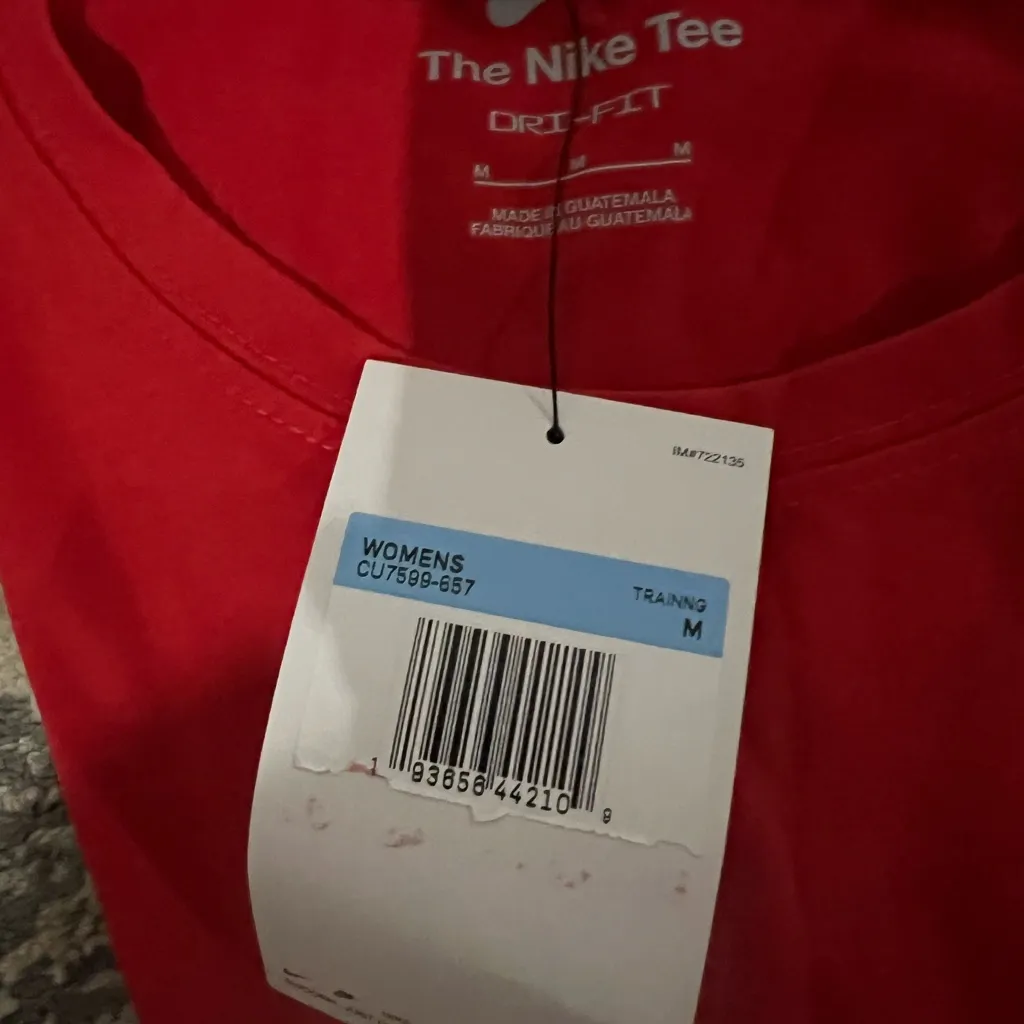 NWT Nike Red Legend Short Sleeve Training T-Shirt Size Medium - Image 4